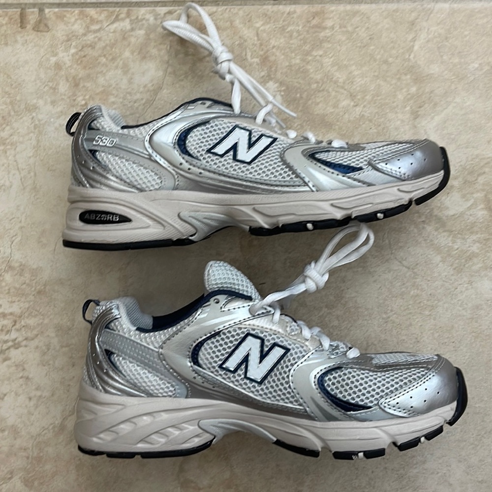 New Balance 530